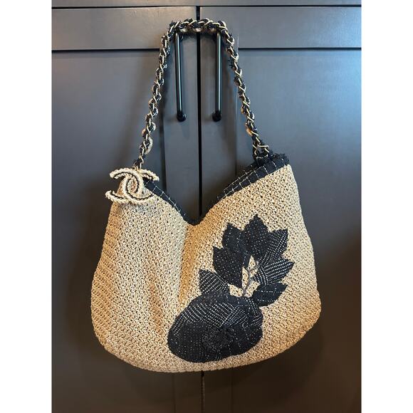 CHANEL Coco Country Camellia Tote - Picture 1 of 16